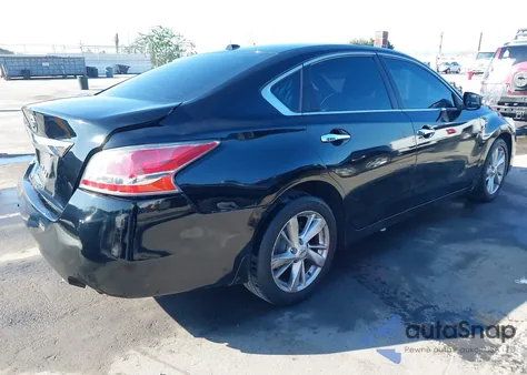 2015 Nissan Altima 2.5 Sv z USA, uszkodzony, nr VIN 1N4AL3AP3FC200540